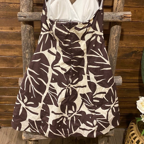 Halter Floral Print Party Dress Size Medium - Picture 6 of 8